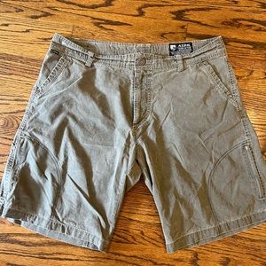 Men’s shorts size 38 by kUHL